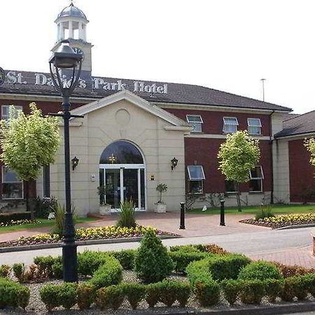 St Davids Park Hotel Chester Buitenkant foto
